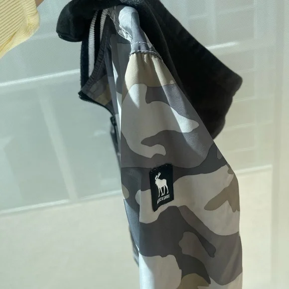 Abercrombie Kids Jacket size 5/6 military print Army - Picture 5 of 5